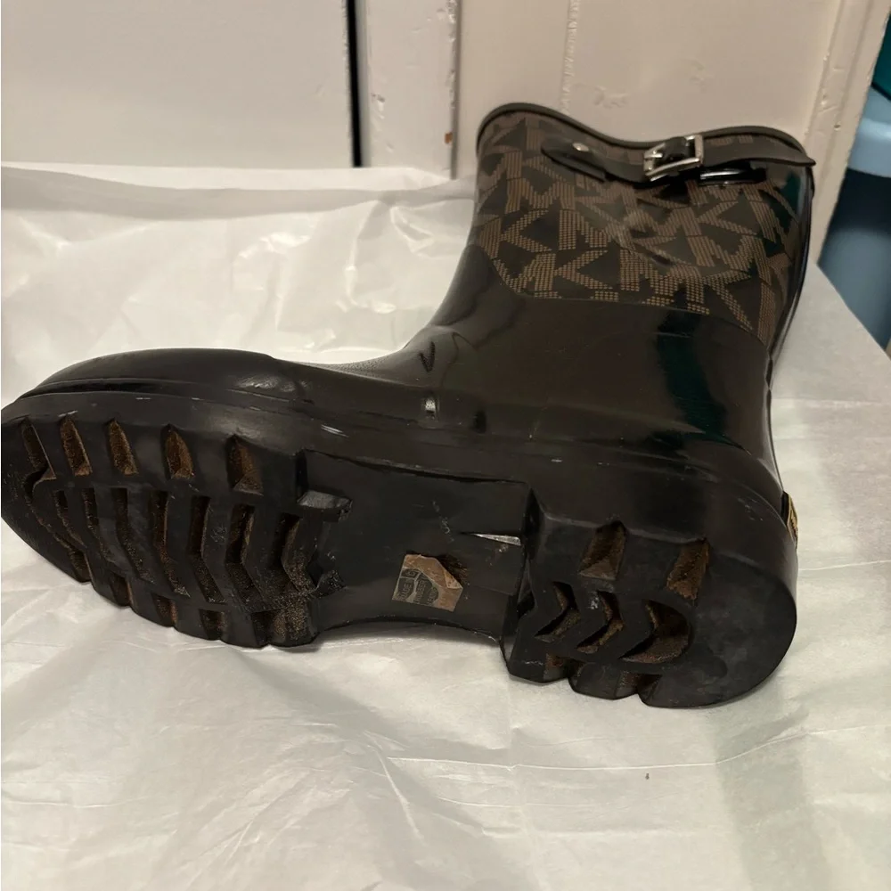 Michael Kors Black and Brown Monogram Boots 8.0